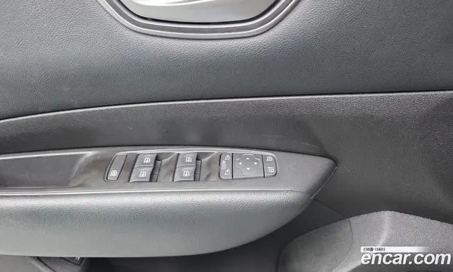 Renault (Samsung) SM6 2016 2.0 автомат (гидро), миниатюра 11 Renault (Samsung) SM6 2016 2.0 автомат (гидро), миниатюра 11
