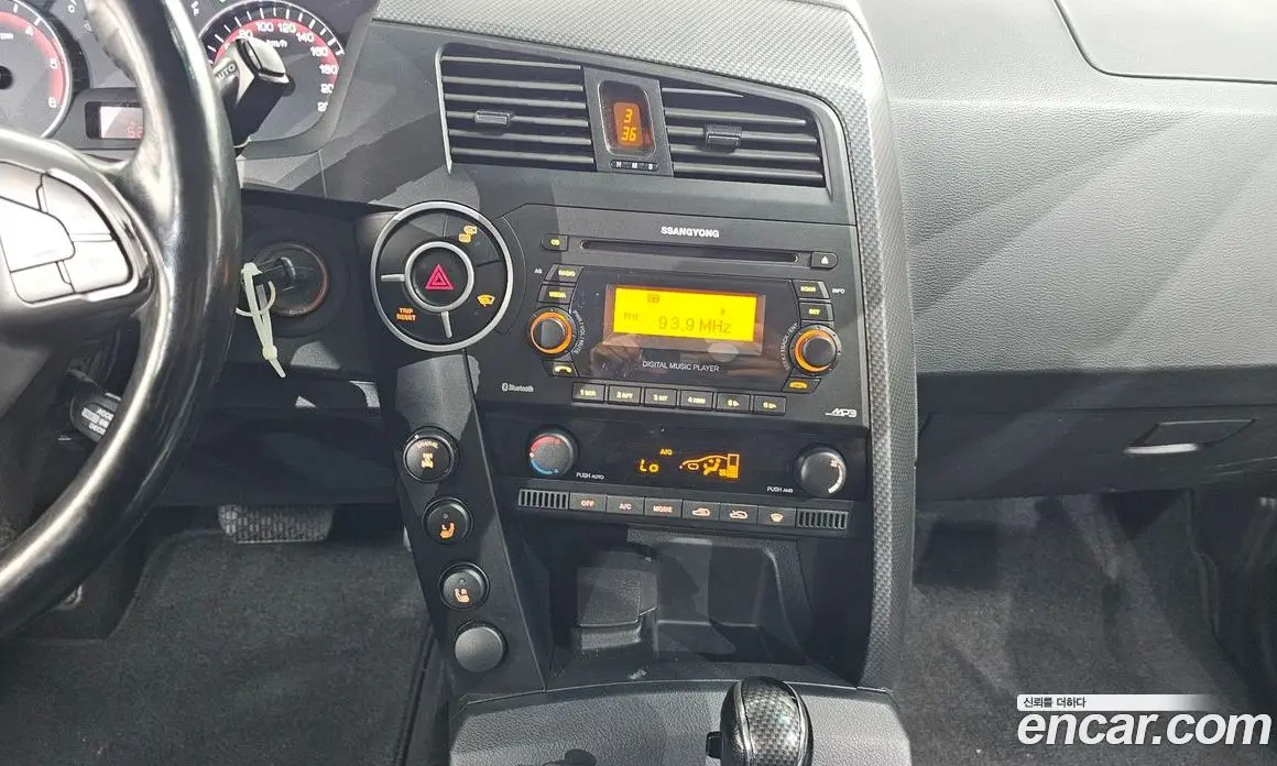 SsangYong Korando 2015 2.0 автомат (гидро), фото 29 SsangYong Korando 2015 2.0 автомат (гидро), фото 29
