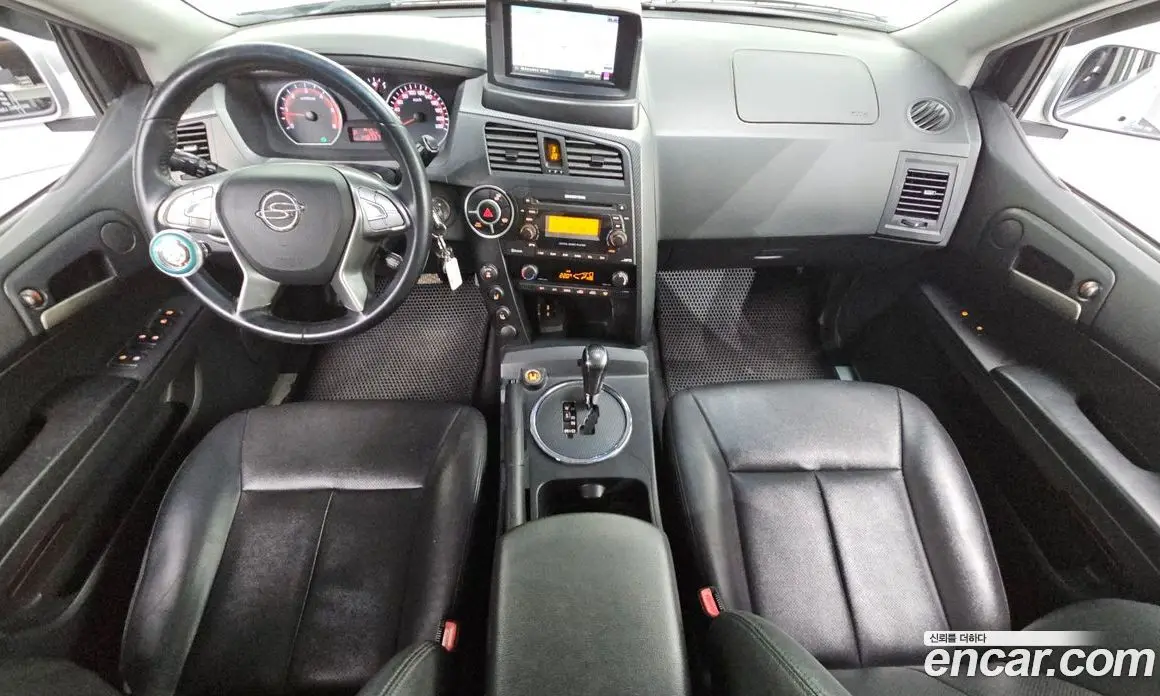 SsangYong Korando 2015 2.0 автомат (гидро), фото 7 SsangYong Korando 2015 2.0 автомат (гидро), фото 7
