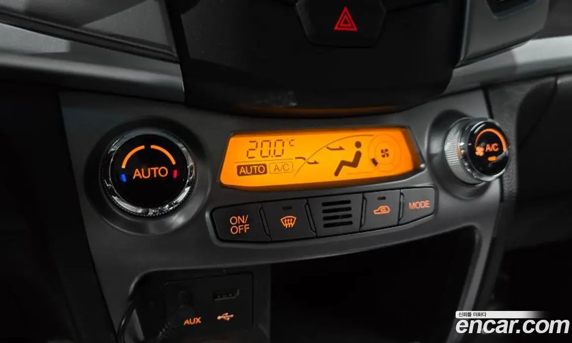 SsangYong Korando 2015 2.0 автомат (гидро), фото 18