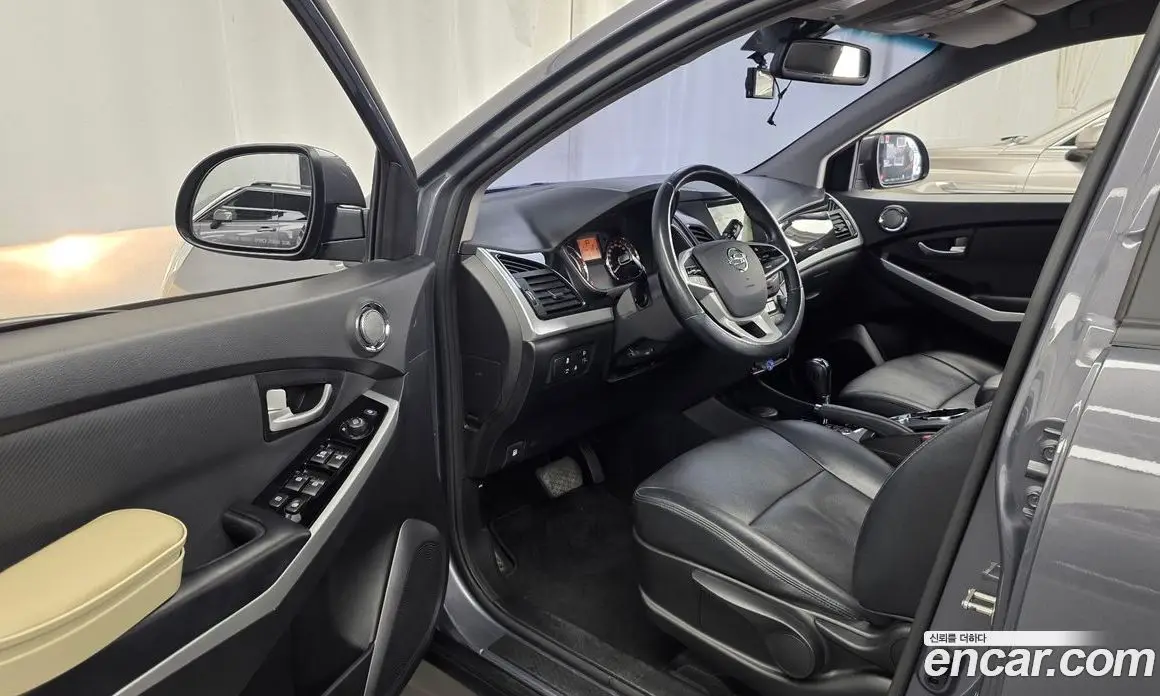 SsangYong Korando 2017 2.2 автомат (гидро), фото 13 SsangYong Korando 2017 2.2 автомат (гидро), фото 13