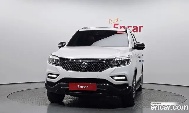 SsangYong Rexton 2018 2.2 автомат (гидро), миниатюра 2 SsangYong Rexton 2018 2.2 автомат (гидро), миниатюра 2