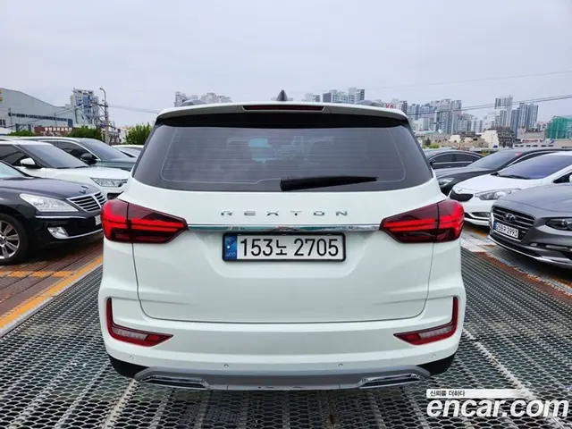 SsangYong Rexton 2021 2.2 автомат (гидро), миниатюра 5 SsangYong Rexton 2021 2.2 автомат (гидро), миниатюра 5