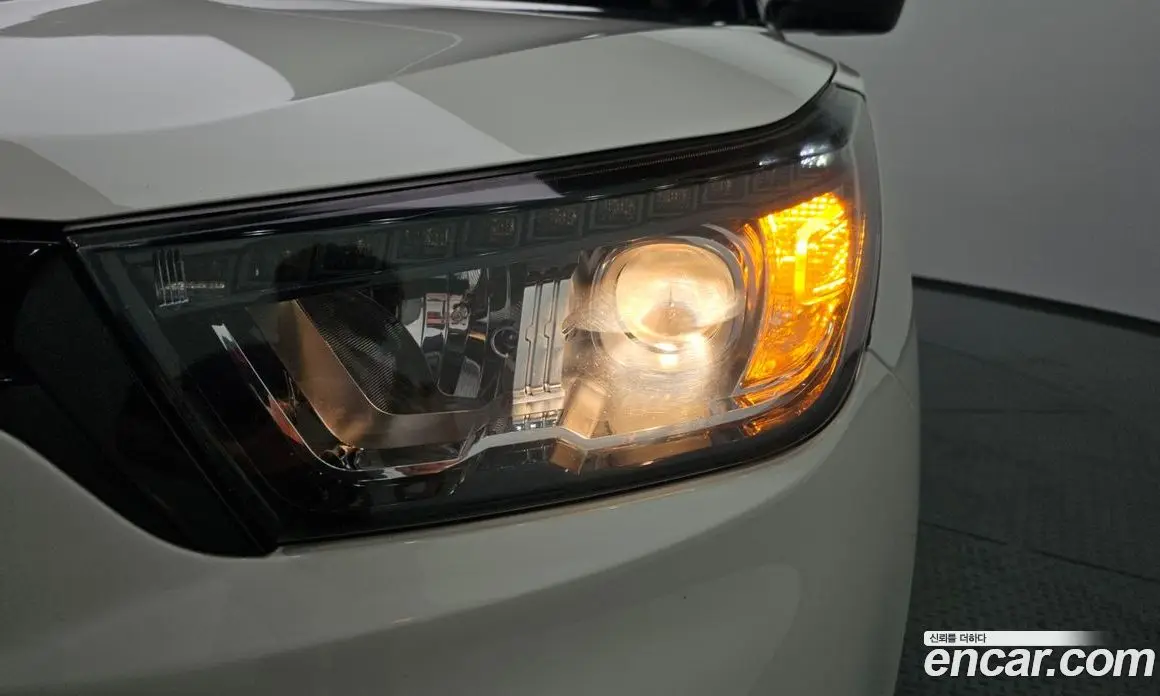 SsangYong TIBOLI 2015 1.6 автомат (гидро), фото 7 SsangYong TIBOLI 2015 1.6 автомат (гидро), фото 7
