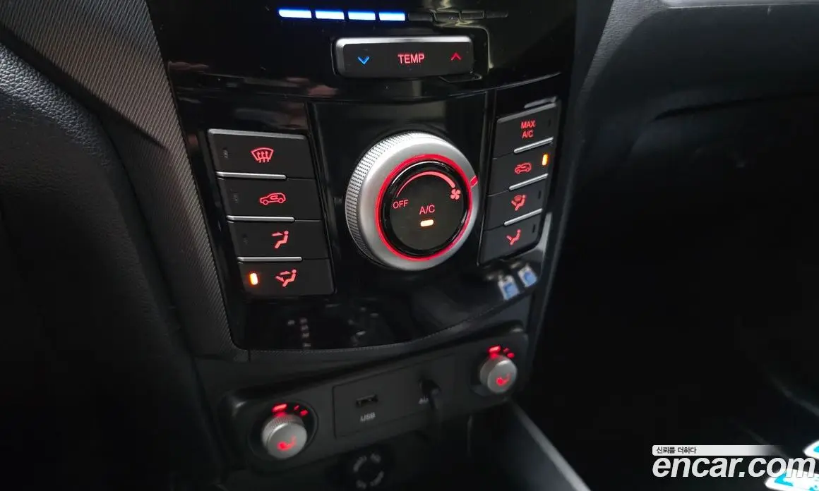 SsangYong TIBOLI 2016 1.6 автомат (гидро), фото 16