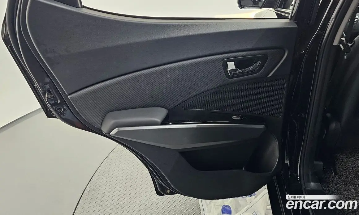 SsangYong TIBOLI 2019 1.6 автомат (гидро), фото 15 SsangYong TIBOLI 2019 1.6 автомат (гидро), фото 15