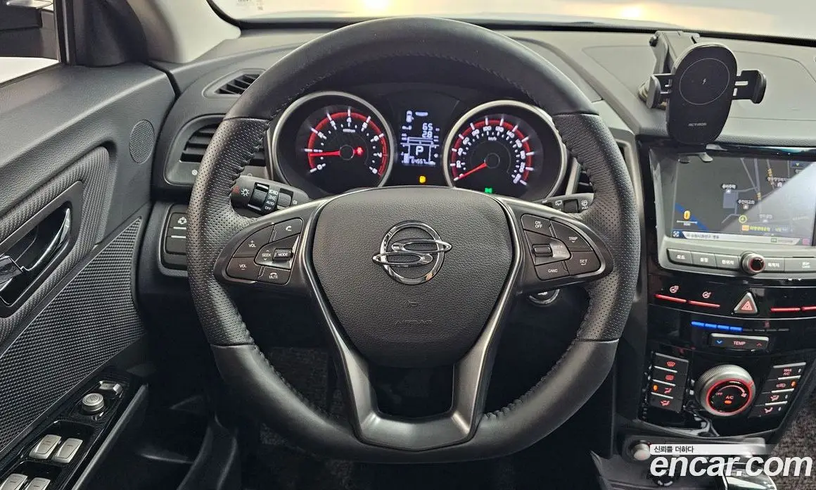 SsangYong TIBOLI 2019 1.6 автомат (гидро), фото 19 SsangYong TIBOLI 2019 1.6 автомат (гидро), фото 19