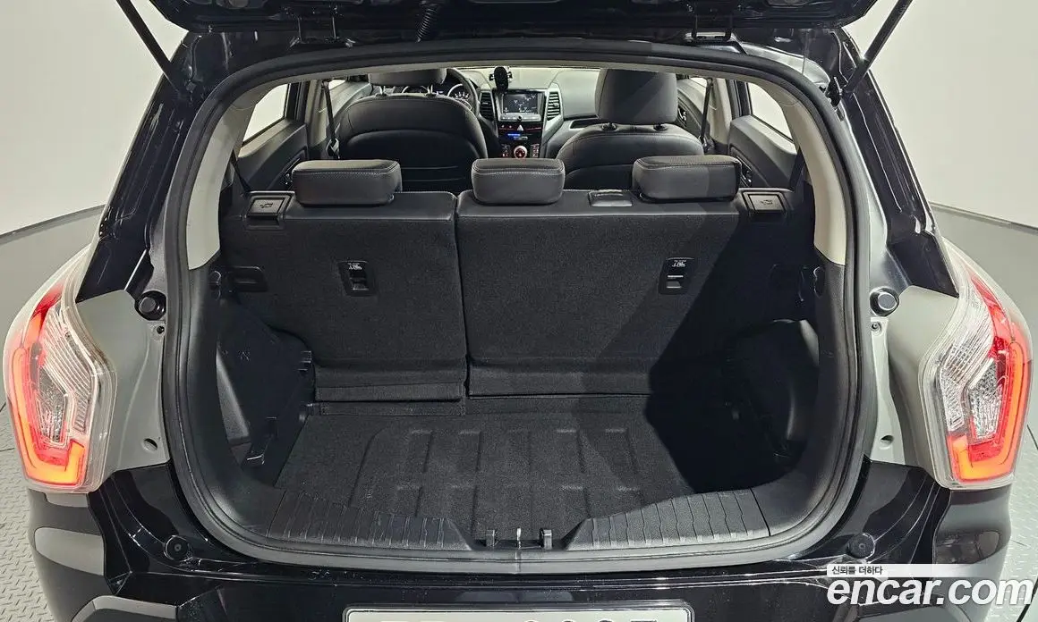 SsangYong TIBOLI 2019 1.6 автомат (гидро), фото 23 SsangYong TIBOLI 2019 1.6 автомат (гидро), фото 23