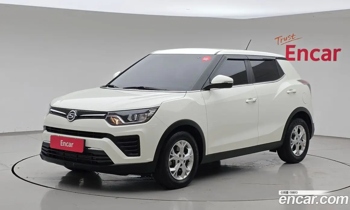SsangYong TIBOLI 2021 1.5 автомат (гидро), фото 1 SsangYong TIBOLI 2021 1.5 автомат (гидро), фото 1