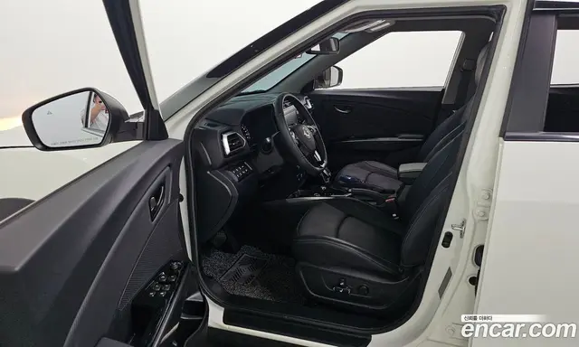 SsangYong TIBOLI 2023 1.5 автомат (гидро), миниатюра 12