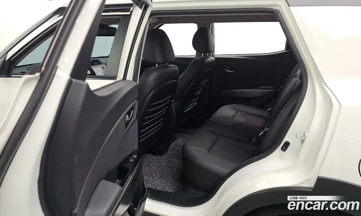 SsangYong TIBOLI 2023 1.5 автомат (гидро), фото 24 SsangYong TIBOLI 2023 1.5 автомат (гидро), фото 24