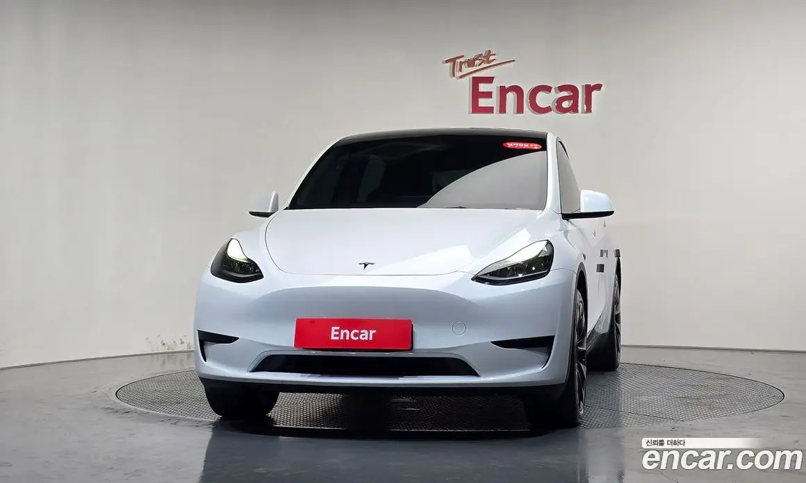 Tesla Model Y 2023 0.2 автомат (гидро), фото 2 Tesla Model Y 2023 0.2 автомат (гидро), фото 2