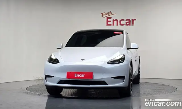 Tesla Model Y 2023 0.2 автомат (гидро), миниатюра 2 Tesla Model Y 2023 0.2 автомат (гидро), миниатюра 2