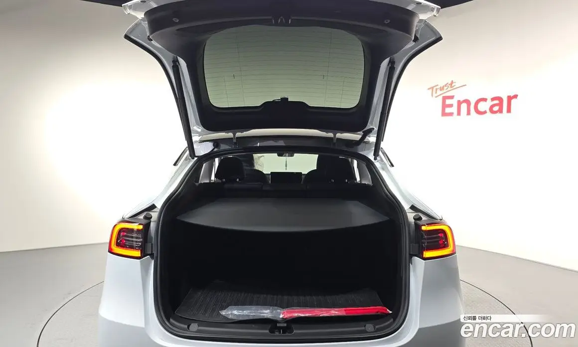 Tesla Model Y 2023 0.2 автомат (гидро), фото 23 Tesla Model Y 2023 0.2 автомат (гидро), фото 23