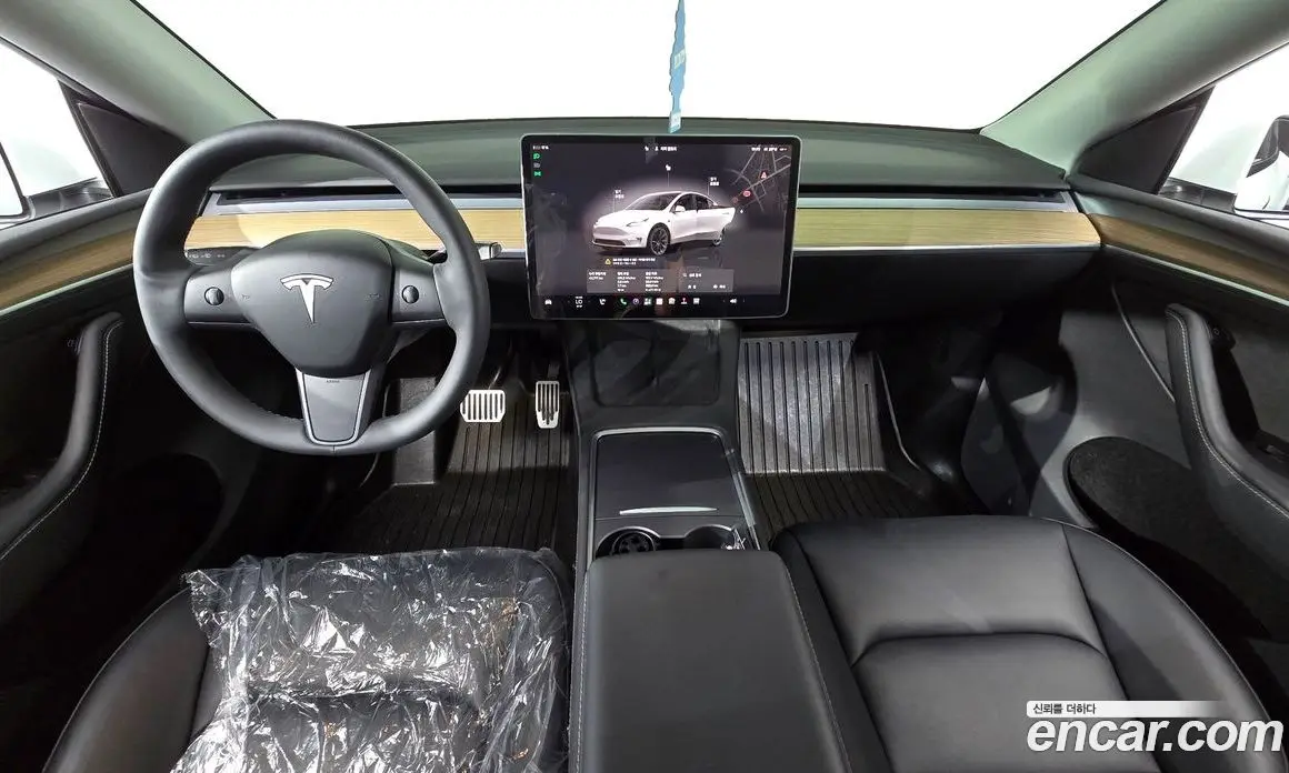 Tesla Model Y 2023 0.2 автомат (гидро), фото 9 Tesla Model Y 2023 0.2 автомат (гидро), фото 9
