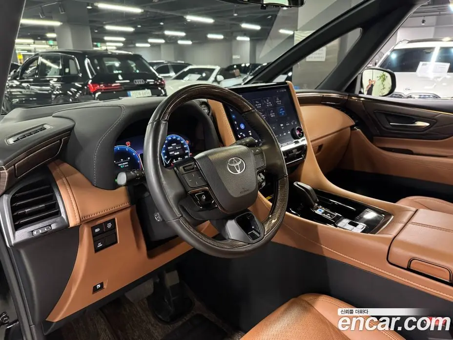 Toyota Alphard 2024 2.5 автомат (гидро), фото 4 Toyota Alphard 2024 2.5 автомат (гидро), фото 4