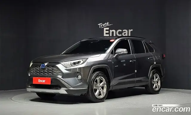 Toyota RAV4 2021 2.5 автомат (гидро), миниатюра 1 Toyota RAV4 2021 2.5 автомат (гидро), миниатюра 1