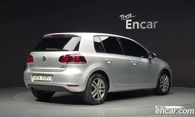 Volkswagen Golf 2012 1.6 автомат (гидро), миниатюра 2 Volkswagen Golf 2012 1.6 автомат (гидро), миниатюра 2