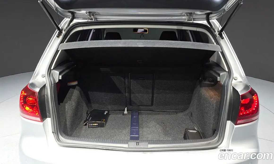 Volkswagen Golf 2012 1.6 автомат (гидро), фото 20 Volkswagen Golf 2012 1.6 автомат (гидро), фото 20