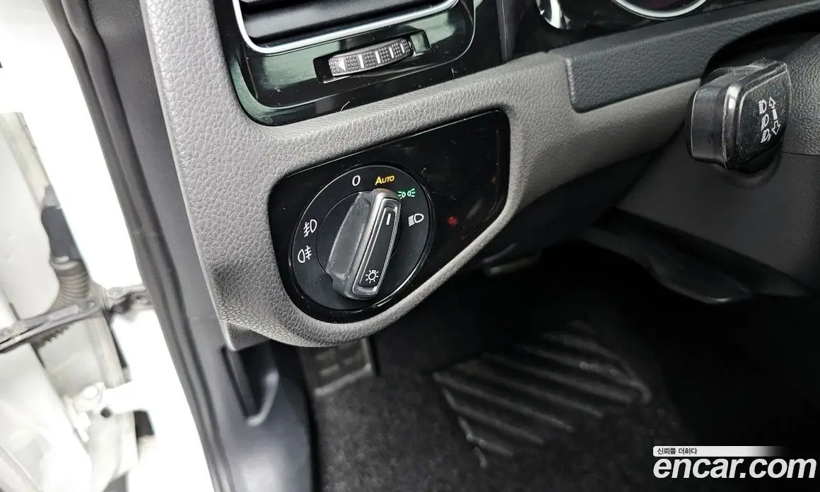 Volkswagen Golf 2015 2.0 автомат (гидро), фото 17 Volkswagen Golf 2015 2.0 автомат (гидро), фото 17