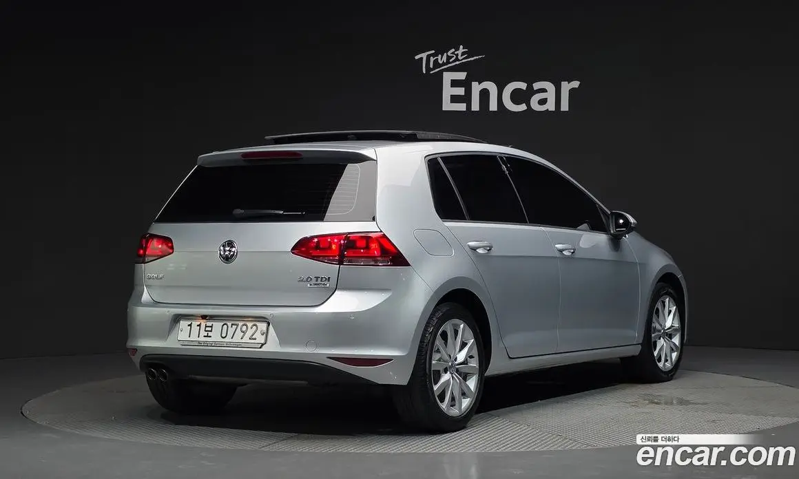 Volkswagen Golf 2015 2.0 автомат (гидро), фото 2 Volkswagen Golf 2015 2.0 автомат (гидро), фото 2