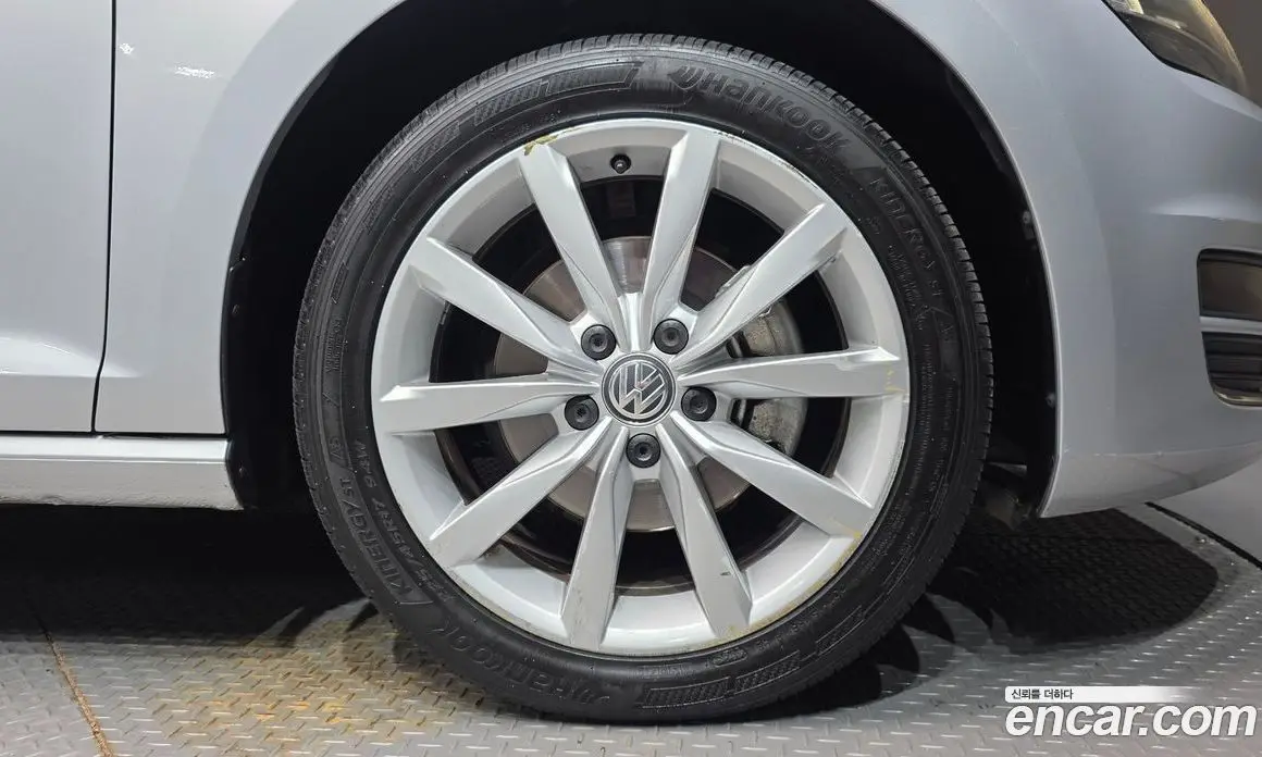 Volkswagen Golf 2015 2.0 автомат (гидро), фото 5 Volkswagen Golf 2015 2.0 автомат (гидро), фото 5