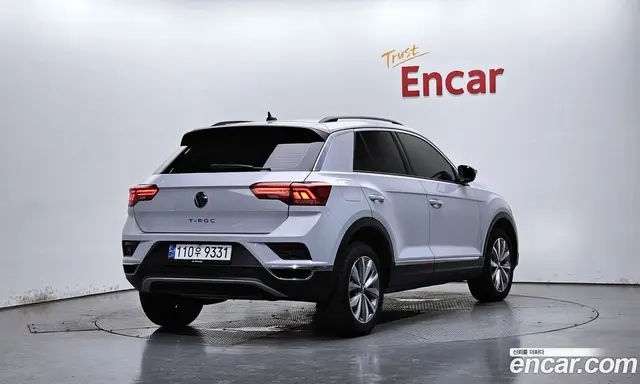 Volkswagen T-Roc 2021 2.0 автомат (гидро), миниатюра 2