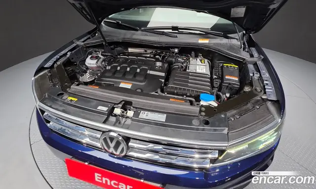 Volkswagen Tiguan 2018 2.0 автомат (гидро), миниатюра 6 Volkswagen Tiguan 2018 2.0 автомат (гидро), миниатюра 6
