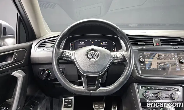 Volkswagen Tiguan 2020 2.0 автомат (гидро), миниатюра 12