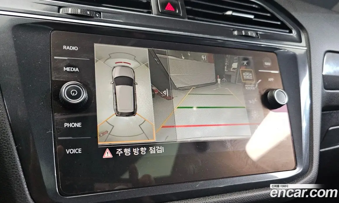 Volkswagen Tiguan 2020 2.0 автомат (гидро), фото 14 Volkswagen Tiguan 2020 2.0 автомат (гидро), фото 14