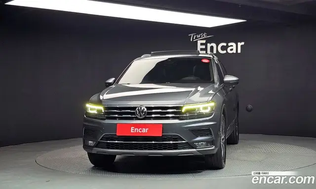 Volkswagen Tiguan 2020 2.0 автомат (гидро), миниатюра 3 Volkswagen Tiguan 2020 2.0 автомат (гидро), миниатюра 3