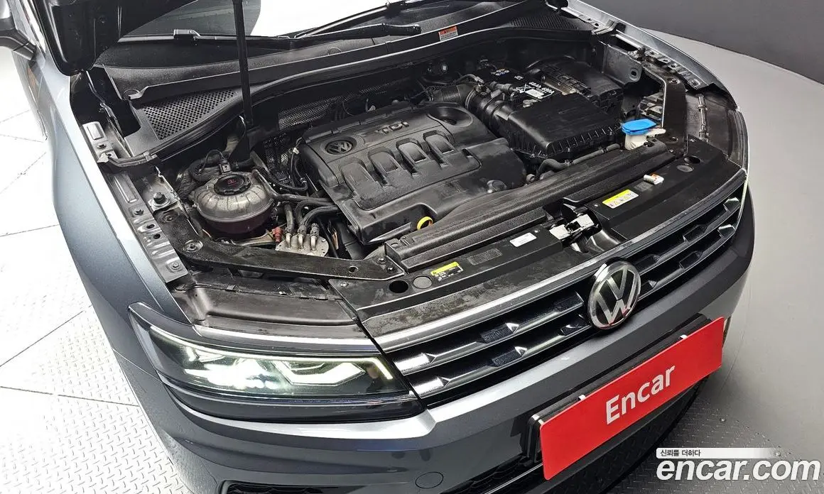Volkswagen Tiguan 2020 2.0 автомат (гидро), фото 6 Volkswagen Tiguan 2020 2.0 автомат (гидро), фото 6
