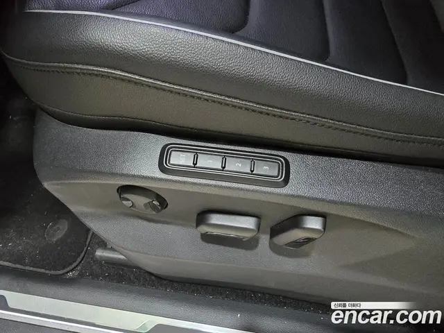 Volkswagen Tiguan 2022 2.0 автомат (гидро), миниатюра 12