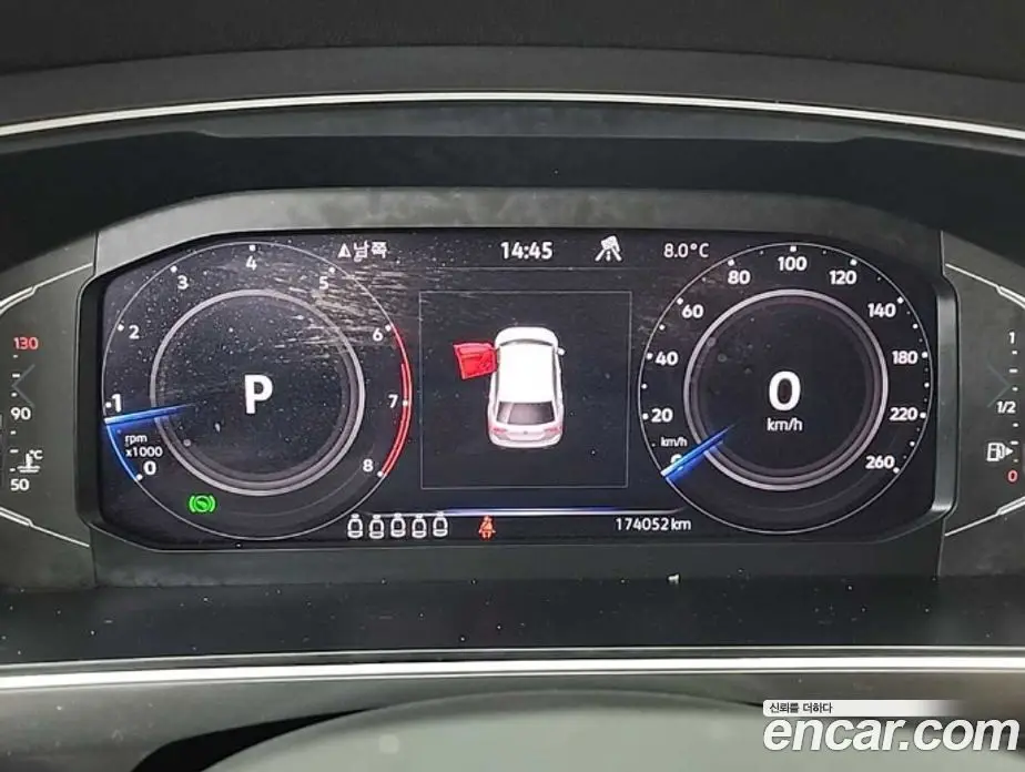 Volkswagen Tiguan 2022 2.0 автомат (гидро), фото 6 Volkswagen Tiguan 2022 2.0 автомат (гидро), фото 6