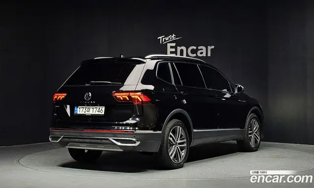 Volkswagen Tiguan 2024 2.0 автомат (гидро), миниатюра 2 Volkswagen Tiguan 2024 2.0 автомат (гидро), миниатюра 2
