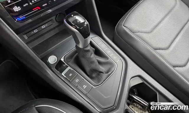 Volkswagen Tiguan 2024 2.0 автомат (гидро), миниатюра 12