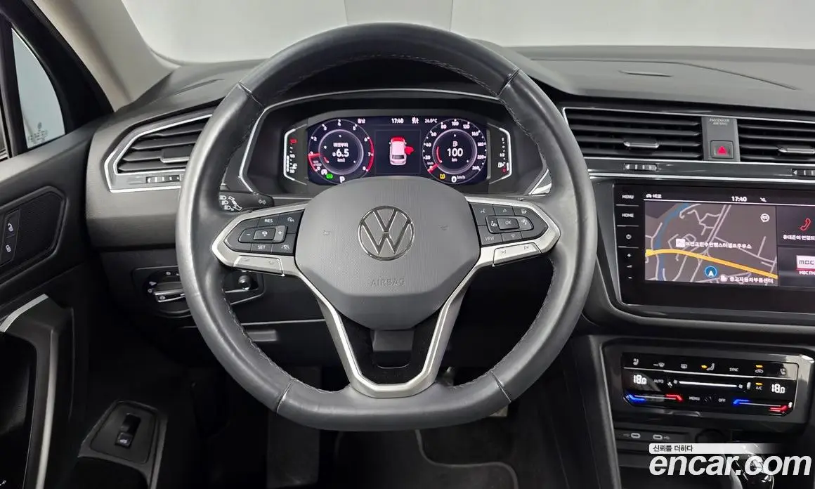 Volkswagen Tiguan 2024 2.0 автомат (гидро), фото 19 Volkswagen Tiguan 2024 2.0 автомат (гидро), фото 19