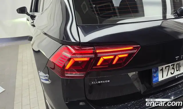 Volkswagen Tiguan 2024 2.0 автомат (гидро), миниатюра 9 Volkswagen Tiguan 2024 2.0 автомат (гидро), миниатюра 9
