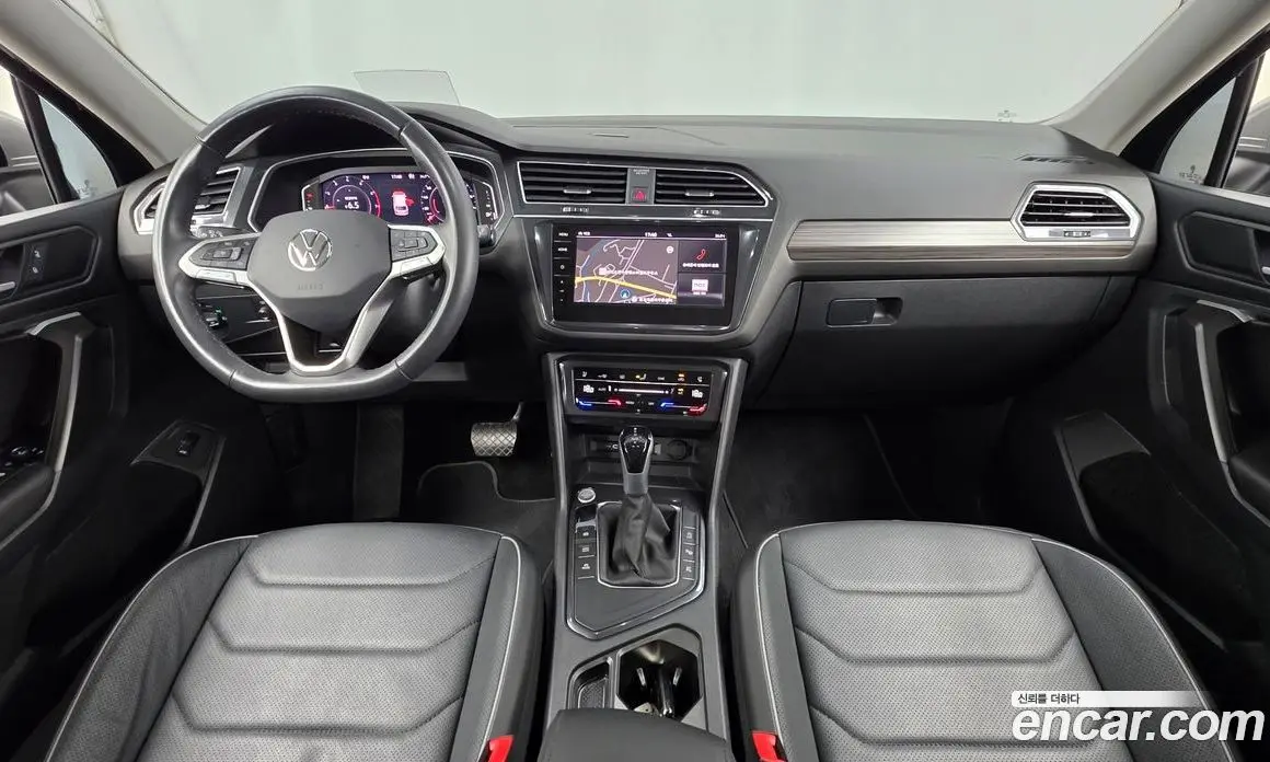 Volkswagen Tiguan 2024 2.0 автомат (гидро), фото 10 Volkswagen Tiguan 2024 2.0 автомат (гидро), фото 10