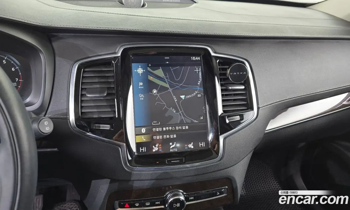 Volvo XC90 2016 2.0 автомат (гидро), фото 14