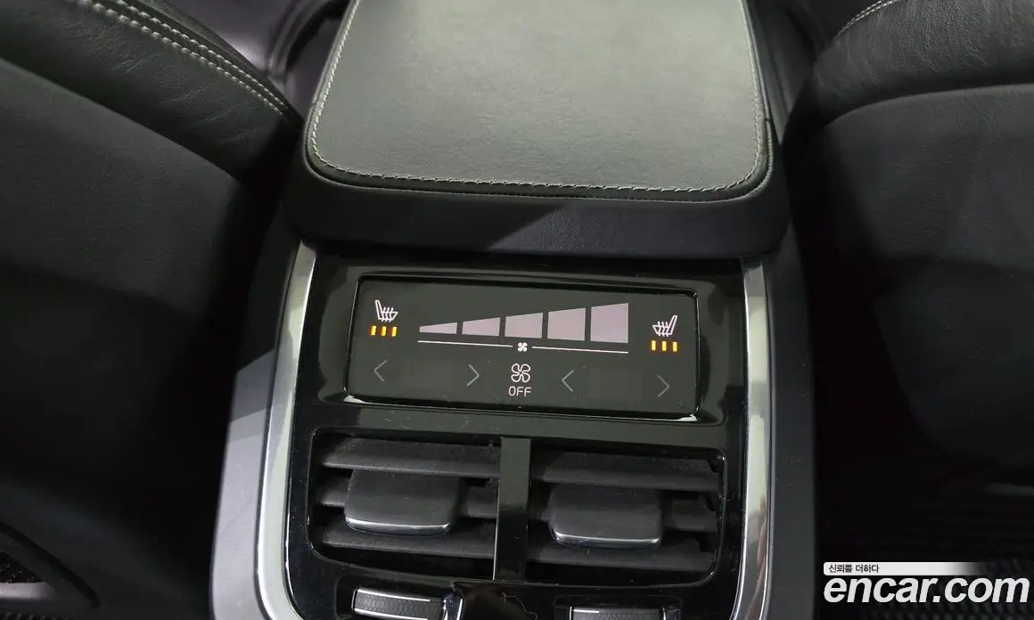 Volvo XC90 2016 2.0 автомат (гидро), фото 18