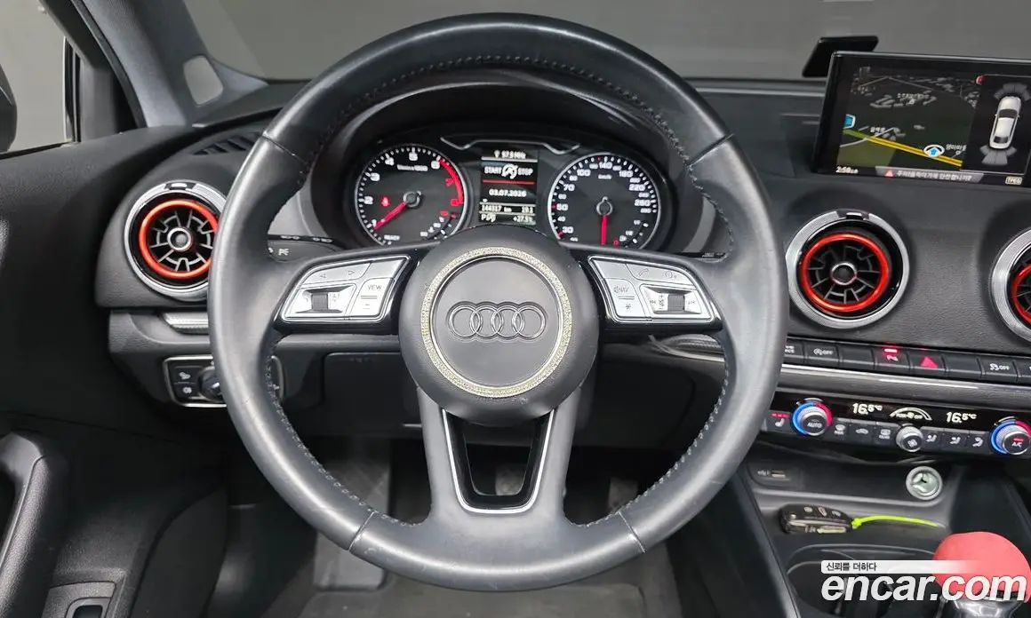 Audi A3 2018 2.0 автомат (гидро), фото 15 Audi A3 2018 2.0 автомат (гидро), фото 15