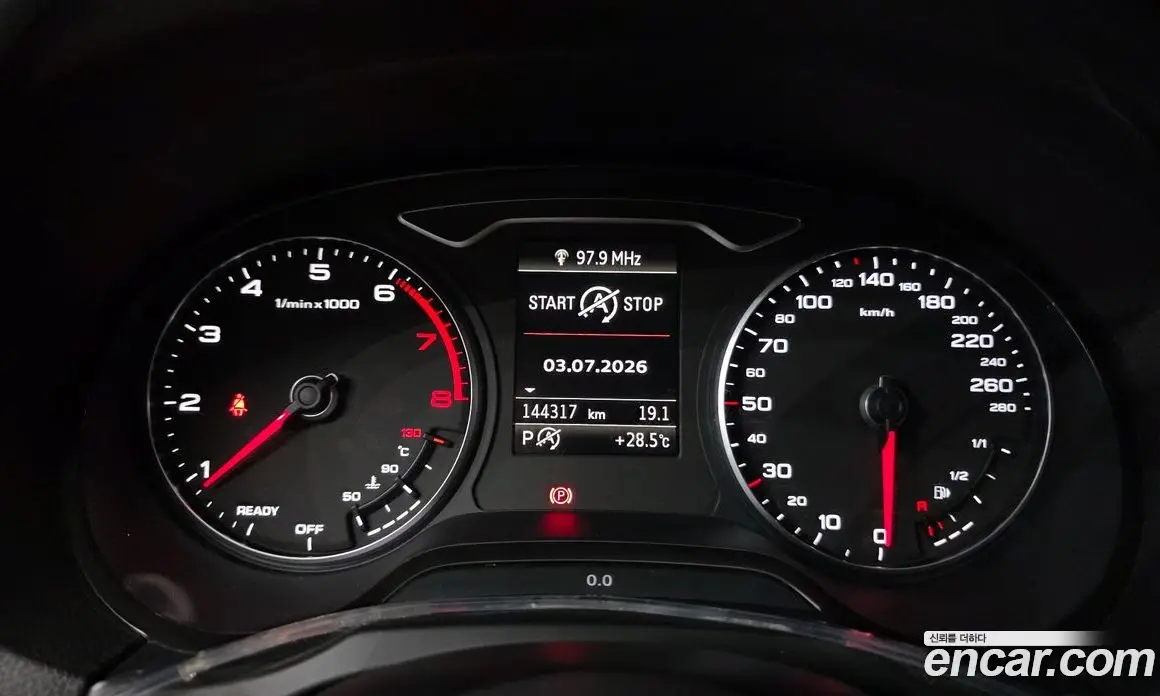 Audi A3 2018 2.0 автомат (гидро), фото 8 Audi A3 2018 2.0 автомат (гидро), фото 8