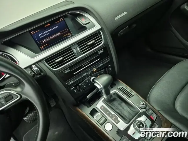 Audi A5 2015 2.0 автомат (гидро), миниатюра 10 Audi A5 2015 2.0 автомат (гидро), миниатюра 10
