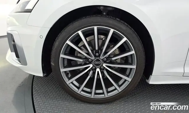 Audi A5 2023 2.0 автомат (гидро), миниатюра 5 Audi A5 2023 2.0 автомат (гидро), миниатюра 5