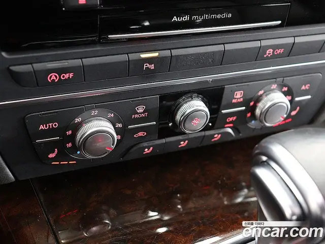 Audi A6 2014 3.0 автомат (гидро), миниатюра 10 Audi A6 2014 3.0 автомат (гидро), миниатюра 10
