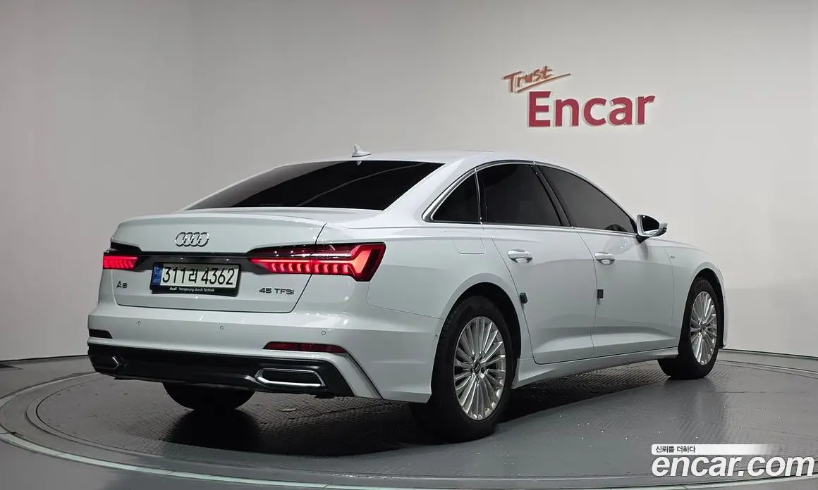 Audi A6 2021 2.0 автомат (гидро), фото 2 Audi A6 2021 2.0 автомат (гидро), фото 2