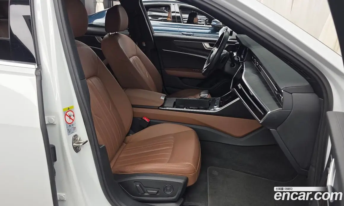 Audi A6 2021 2.0 автомат (гидро), фото 11 Audi A6 2021 2.0 автомат (гидро), фото 11