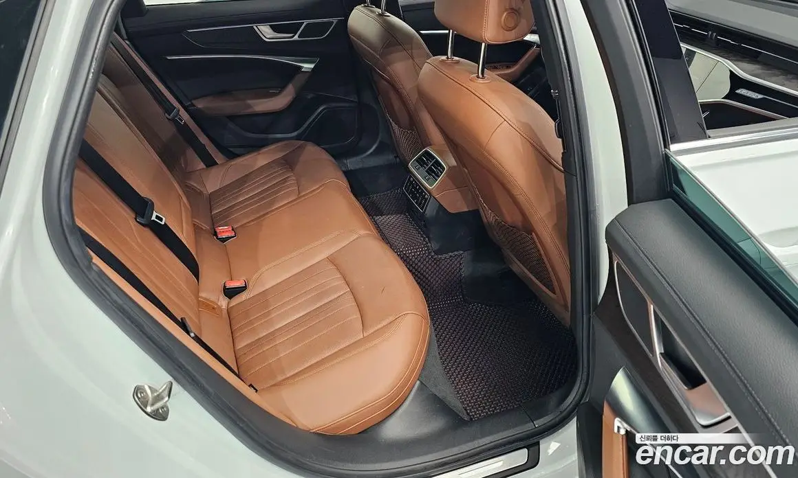 Audi A6 2022 2.0 автомат (гидро), фото 17 Audi A6 2022 2.0 автомат (гидро), фото 17