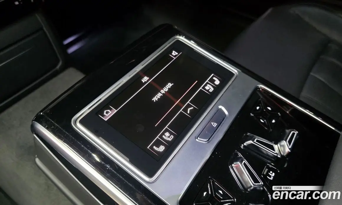 Audi A8 2021 3.0 автомат (гидро), фото 17 Audi A8 2021 3.0 автомат (гидро), фото 17